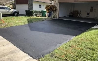 Top Tips for Maintaining Your Asphalt Driveway: Expert Advice from Jones Asphalt